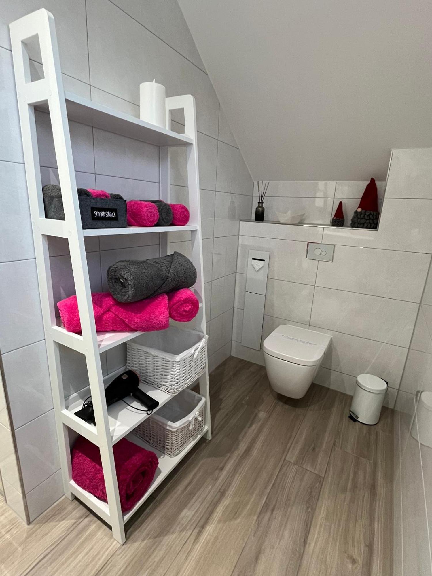 Villa Di Lago - Ferienhaus Mit Sauna Mucheln Bagian luar foto
